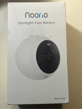 Noorio Spotlight Cam Battery - White and Black